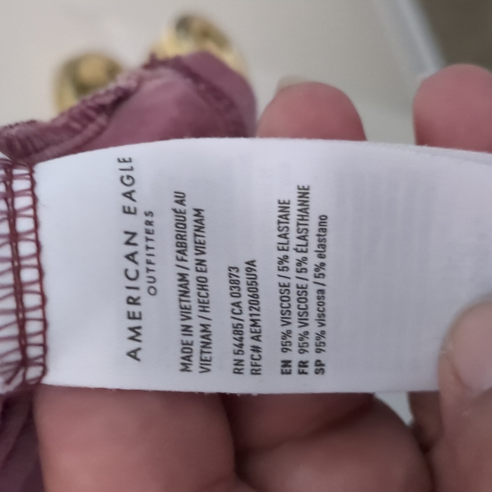 American Eagle T-shirt - Picture 6 of 6